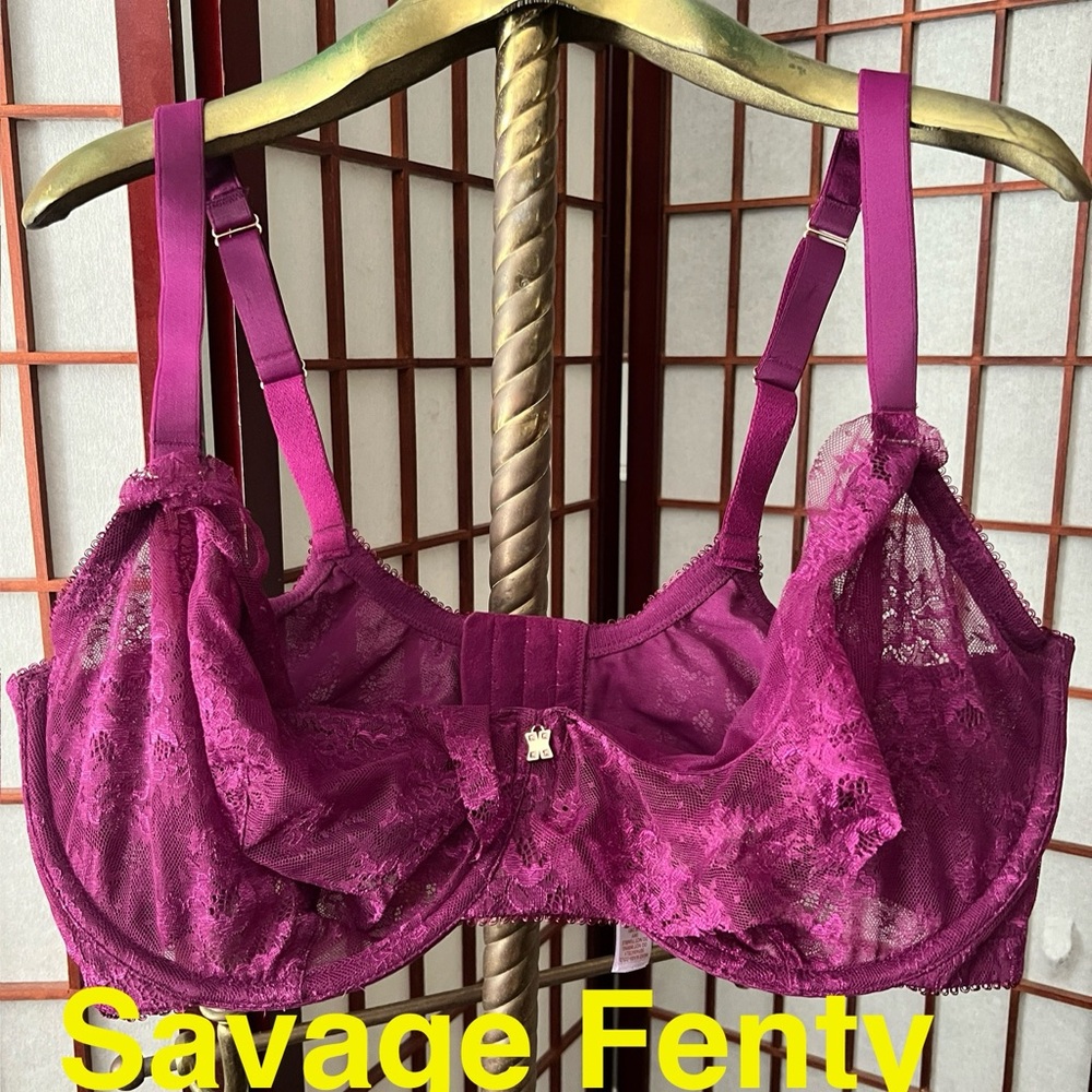 42H Savage X Fenty Women's Lace Bra - Magenta